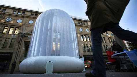 Blowjob ohne Kondom gegen Aufpreis Finde eine Prostituierte Zürich Kreis 11